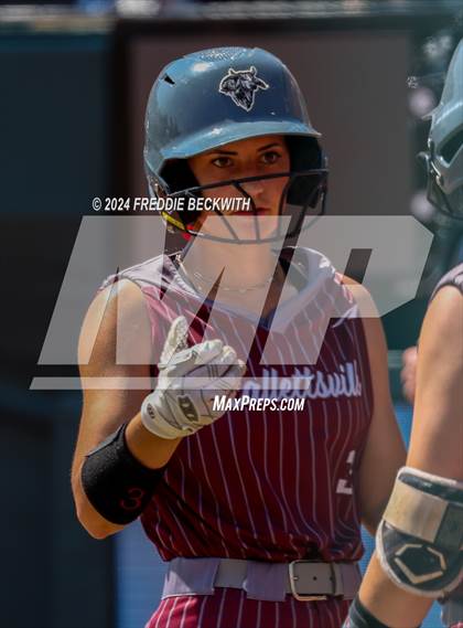 Thumbnail 3 in Hallettsville vs. Grandview (UIL 3A Softball Semifinal) photogallery.