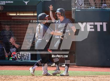 Thumbnail 3 in Hallettsville vs. Grandview (UIL 3A Softball Semifinal) photogallery.