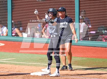 Thumbnail 3 in Hallettsville vs. Grandview (UIL 3A Softball Semifinal) photogallery.