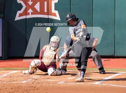 Thumbnail 3 in Hallettsville vs. Grandview (UIL 3A Softball Semifinal) photogallery.
