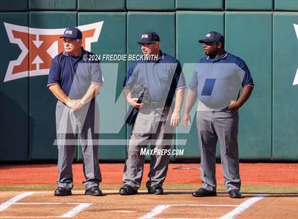 Thumbnail 2 in Hallettsville vs. Grandview (UIL 3A Softball Semifinal) photogallery.