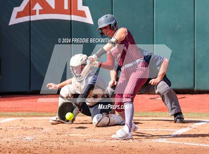 Thumbnail 3 in Hallettsville vs. Grandview (UIL 3A Softball Semifinal) photogallery.