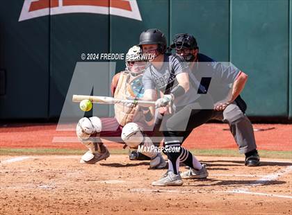 Thumbnail 3 in Hallettsville vs. Grandview (UIL 3A Softball Semifinal) photogallery.