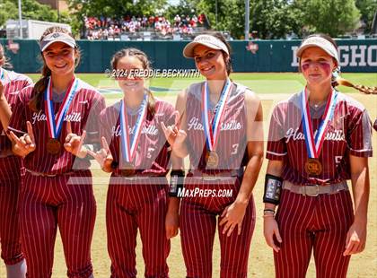 Thumbnail 3 in Hallettsville vs. Grandview (UIL 3A Softball Semifinal) photogallery.