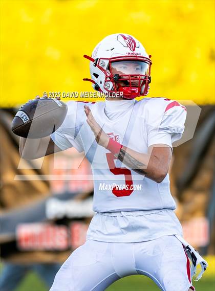 Thumbnail 1 in East Islip @ Half Hollow Hills East photogallery.