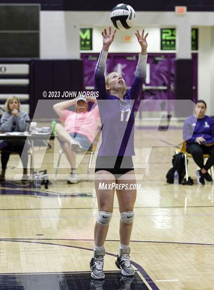 Thumbnail 2 in Leo vs Wapahani (Leo Invite) photogallery.