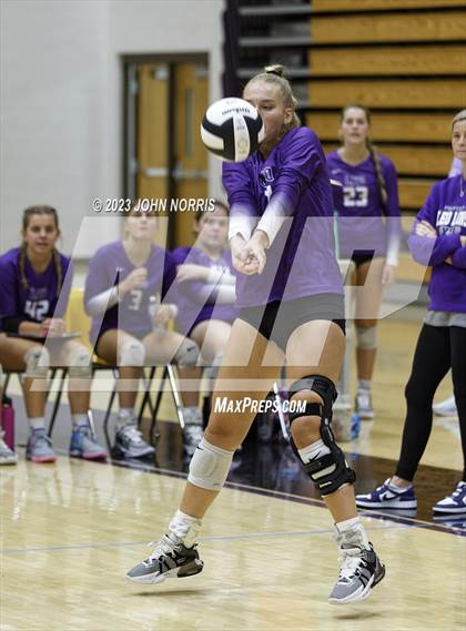 Thumbnail 1 in Leo vs Wapahani (Leo Invite) photogallery.