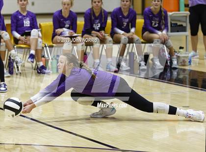 Thumbnail 2 in Leo vs Wapahani (Leo Invite) photogallery.