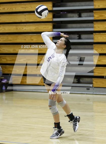 Thumbnail 2 in Leo vs Wapahani (Leo Invite) photogallery.