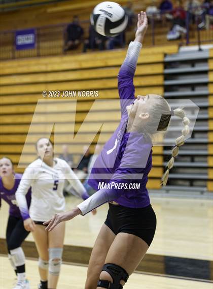Thumbnail 3 in Leo vs Wapahani (Leo Invite) photogallery.