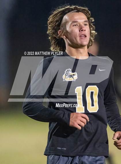 Thumbnail 3 in Owen vs Clinton (NCHSAA 2A Final)(1 of 2 - the Game) photogallery.