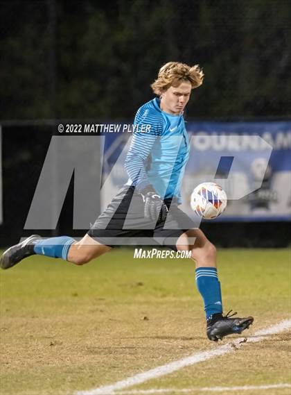 Thumbnail 3 in Owen vs Clinton (NCHSAA 2A Final)(1 of 2 - the Game) photogallery.