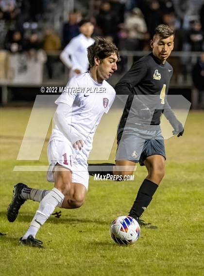 Thumbnail 3 in Owen vs Clinton (NCHSAA 2A Final)(1 of 2 - the Game) photogallery.