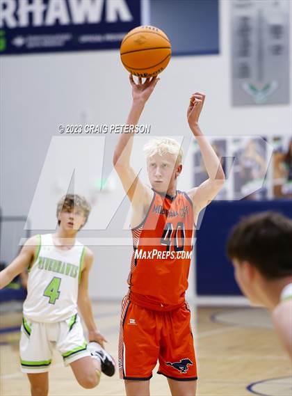 Thumbnail 1 in Mountain Crest @ Ridgeline (Sophomore) photogallery.