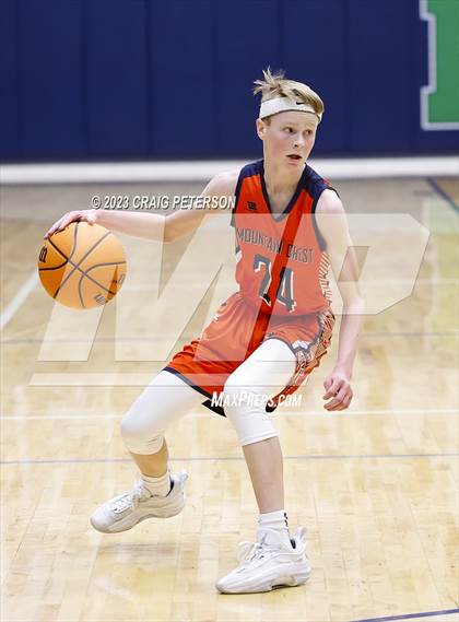 Thumbnail 1 in Mountain Crest @ Ridgeline (Sophomore) photogallery.