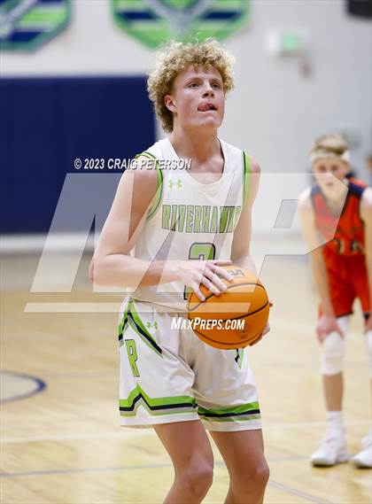 Thumbnail 1 in Mountain Crest @ Ridgeline (Sophomore) photogallery.