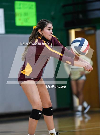 Thumbnail 2 in Harlandale @ McCollum photogallery.