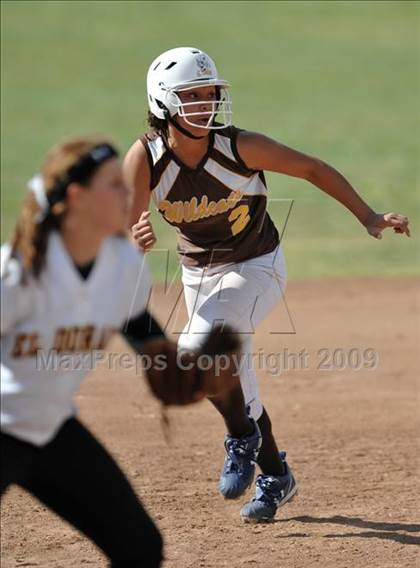 Thumbnail 3 in El Camino vs. El Dorado (Michelle Carew Classic) photogallery.