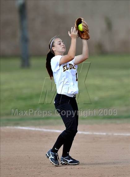 Thumbnail 3 in El Camino vs. El Dorado (Michelle Carew Classic) photogallery.