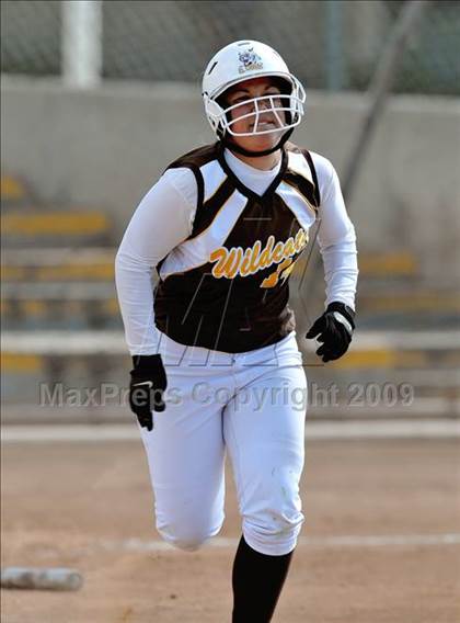 Thumbnail 2 in El Camino vs. El Dorado (Michelle Carew Classic) photogallery.