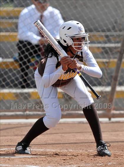Thumbnail 2 in El Camino vs. El Dorado (Michelle Carew Classic) photogallery.