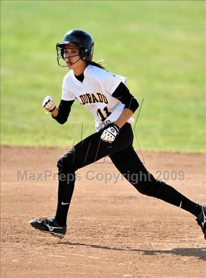 Thumbnail 2 in El Camino vs. El Dorado (Michelle Carew Classic) photogallery.