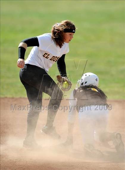 Thumbnail 2 in El Camino vs. El Dorado (Michelle Carew Classic) photogallery.