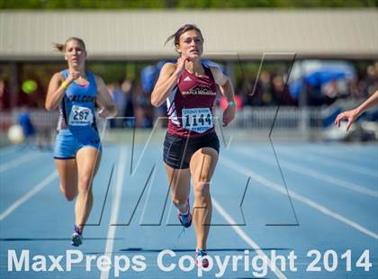 Thumbnail 2 in BYU Invitational (Girls) photogallery.