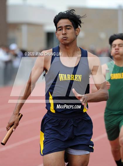 Thumbnail 3 in Earl Engman Relays (8x200 Meter) photogallery.