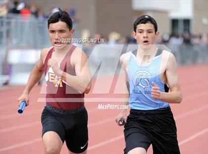 Thumbnail 2 in Earl Engman Relays (8x200 Meter) photogallery.