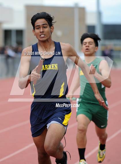 Thumbnail 2 in Earl Engman Relays (8x200 Meter) photogallery.