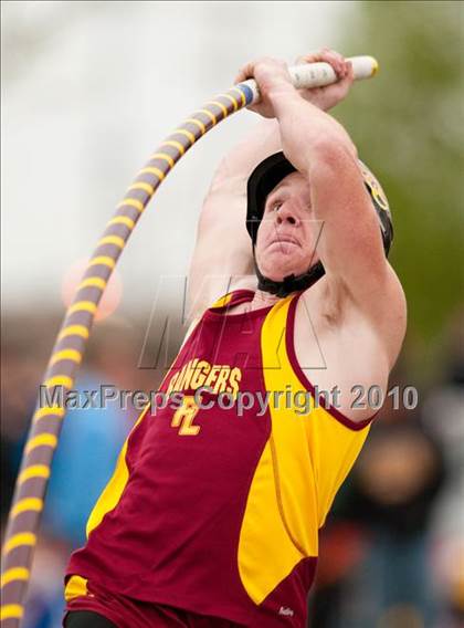 Thumbnail 3 in Hamline Elite Meet (Boys Pole Vault) photogallery.