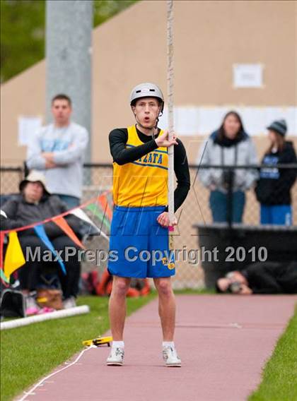 Thumbnail 3 in Hamline Elite Meet (Boys Pole Vault) photogallery.