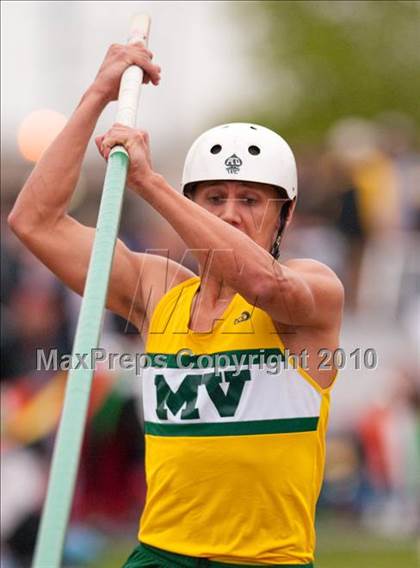 Thumbnail 3 in Hamline Elite Meet (Boys Pole Vault) photogallery.
