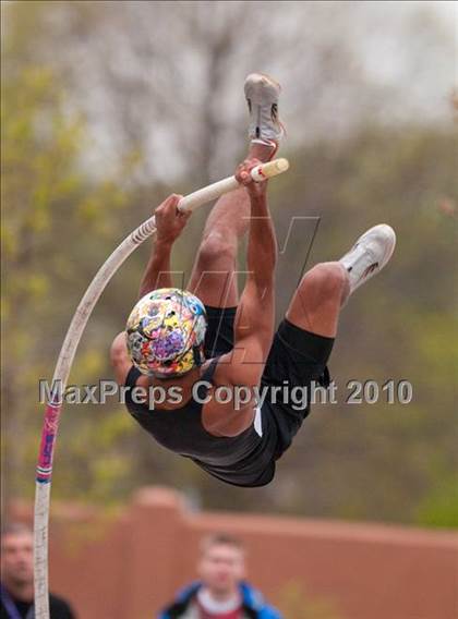 Thumbnail 2 in Hamline Elite Meet (Boys Pole Vault) photogallery.