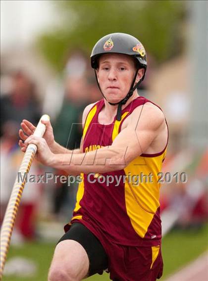 Thumbnail 2 in Hamline Elite Meet (Boys Pole Vault) photogallery.