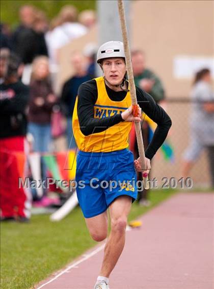 Thumbnail 2 in Hamline Elite Meet (Boys Pole Vault) photogallery.