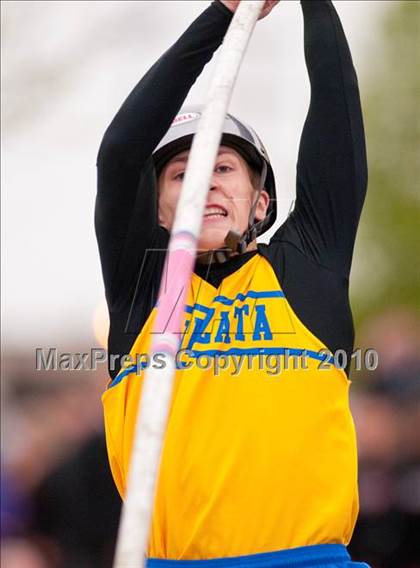 Thumbnail 3 in Hamline Elite Meet (Boys Pole Vault) photogallery.