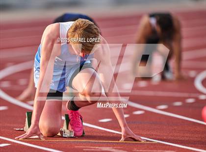 Thumbnail 3 in CCISD Ruben C Jordan Relays (400M) photogallery.
