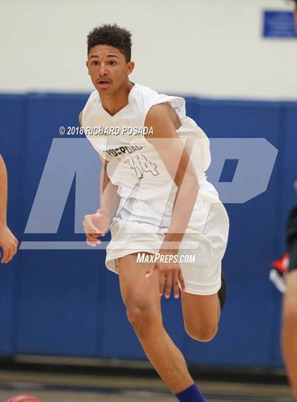 Thumbnail 3 in Selma @ Crossroads (CIF SoCal Regional D2 Round 1) photogallery.