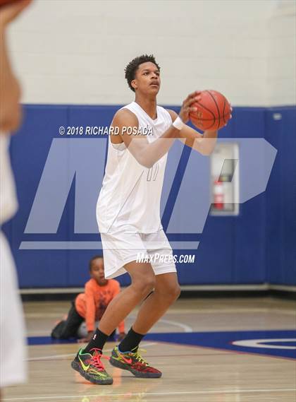 Thumbnail 1 in Selma @ Crossroads (CIF SoCal Regional D2 Round 1) photogallery.