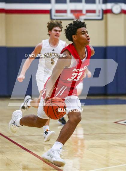 Thumbnail 3 in Anahuac vs Ponder (Hardin-Jefferson Basketball Marathon) photogallery.