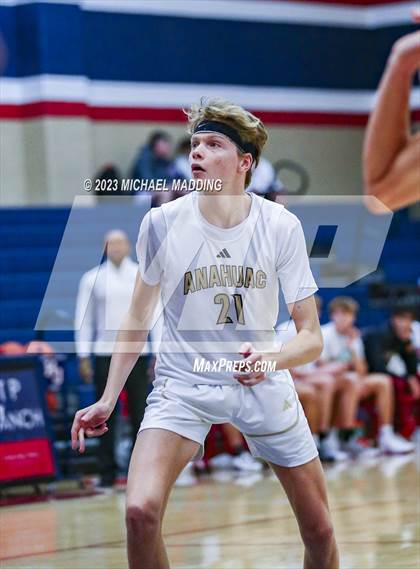 Thumbnail 1 in Anahuac vs Ponder (Hardin-Jefferson Basketball Marathon) photogallery.
