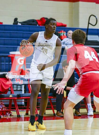 Thumbnail 3 in Anahuac vs Ponder (Hardin-Jefferson Basketball Marathon) photogallery.
