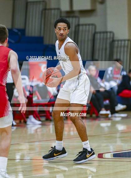 Thumbnail 3 in Anahuac vs Ponder (Hardin-Jefferson Basketball Marathon) photogallery.