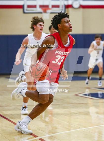 Thumbnail 1 in Anahuac vs Ponder (Hardin-Jefferson Basketball Marathon) photogallery.