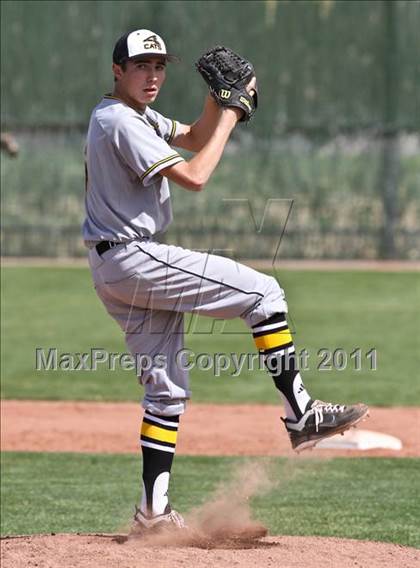 Thumbnail 1 in Saguaro @ Boulder Creek photogallery.