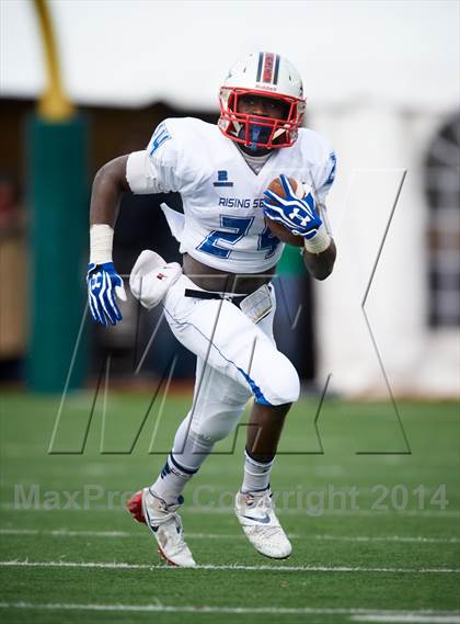 Thumbnail 2 in Georgia Junior Bowl photogallery.