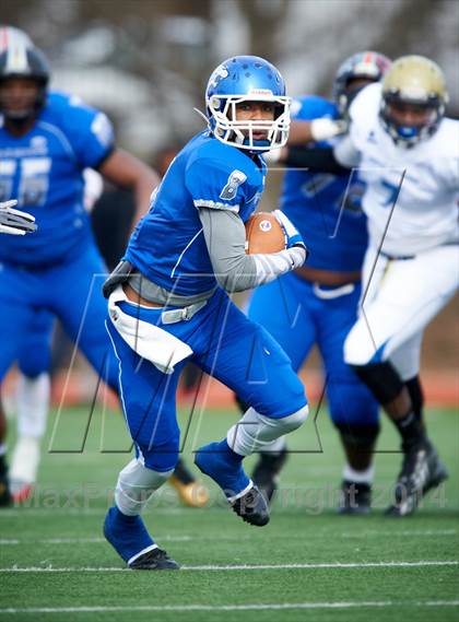 Thumbnail 1 in Georgia Junior Bowl photogallery.