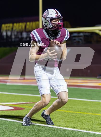 Thumbnail 3 in Port Arthur Memorial vs. A&M Consolidated (UIL 5A D1 Football Area) photogallery.